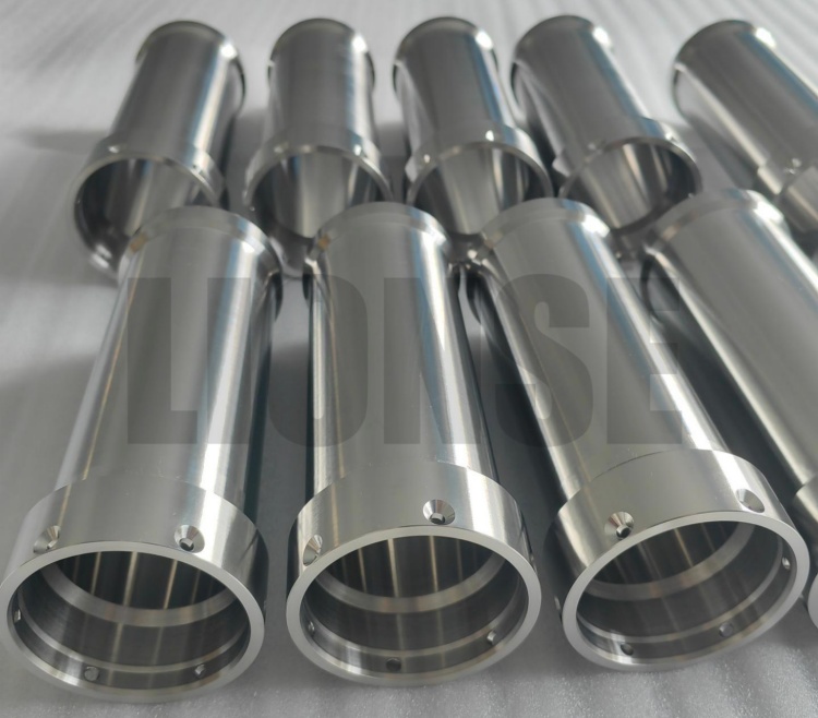 Napa titanium minangka bahan sing cocog kanggo teknik kapal?