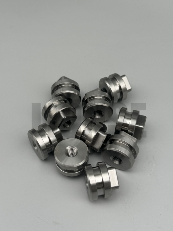 Titanium Alloy Ngunci Square Nut