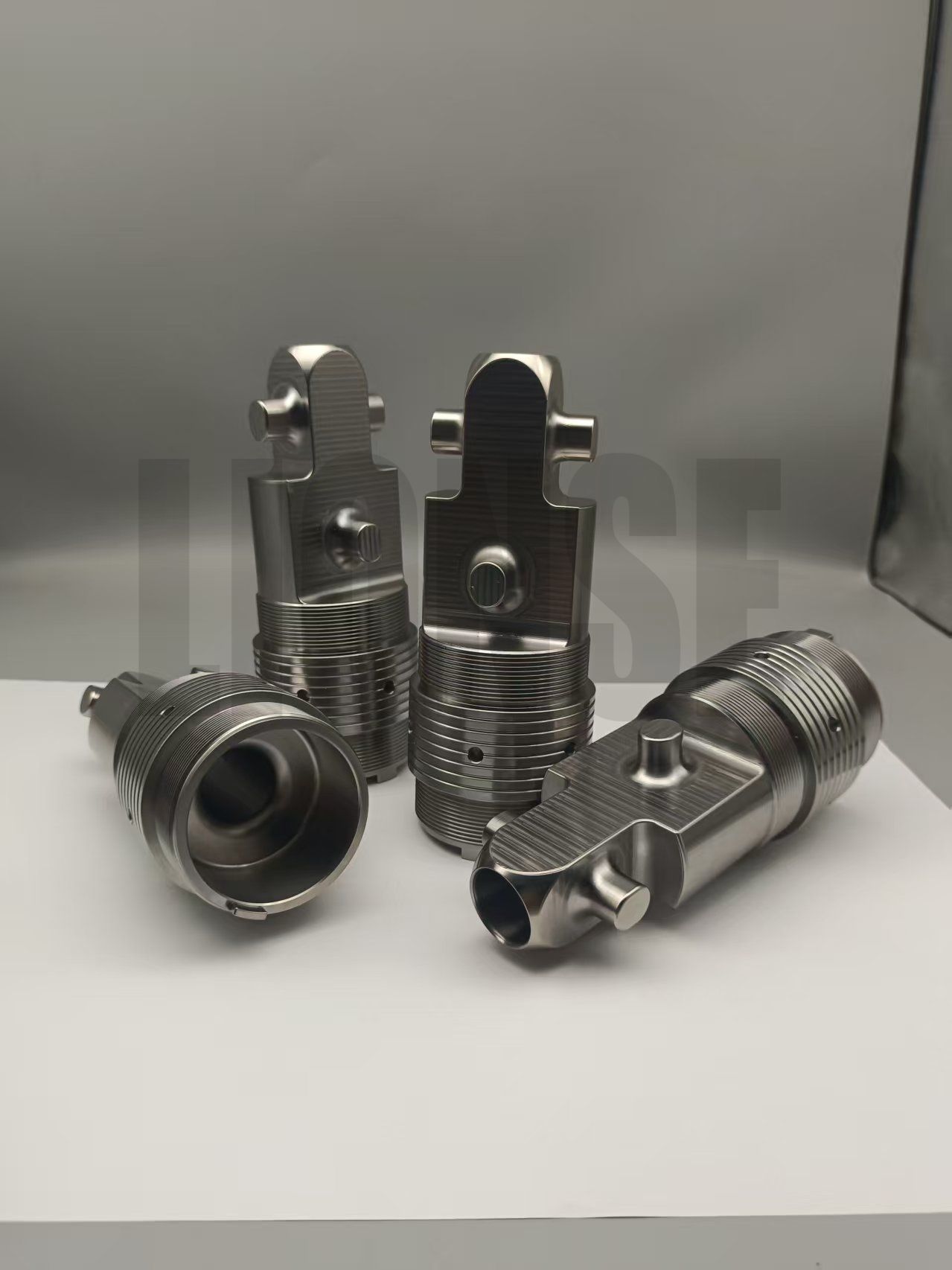 Bagian Mekanik Titanium kanggo Abyssal