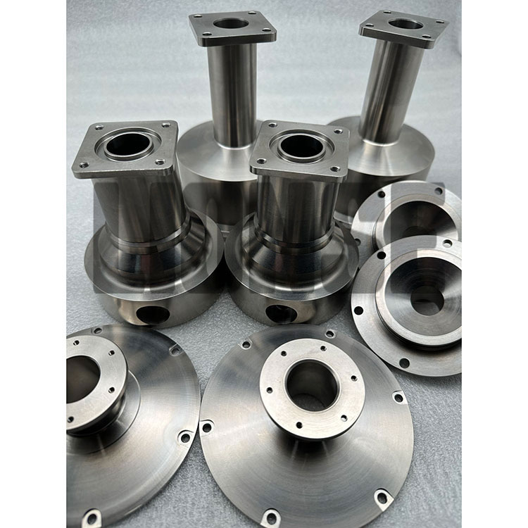 Bagean titanium peralatan laut